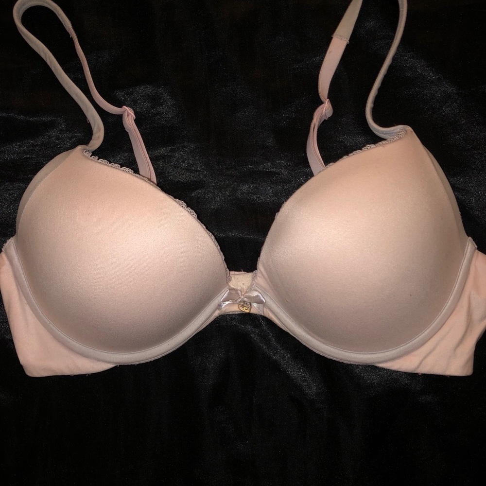 Body By Victoria Secret 34C